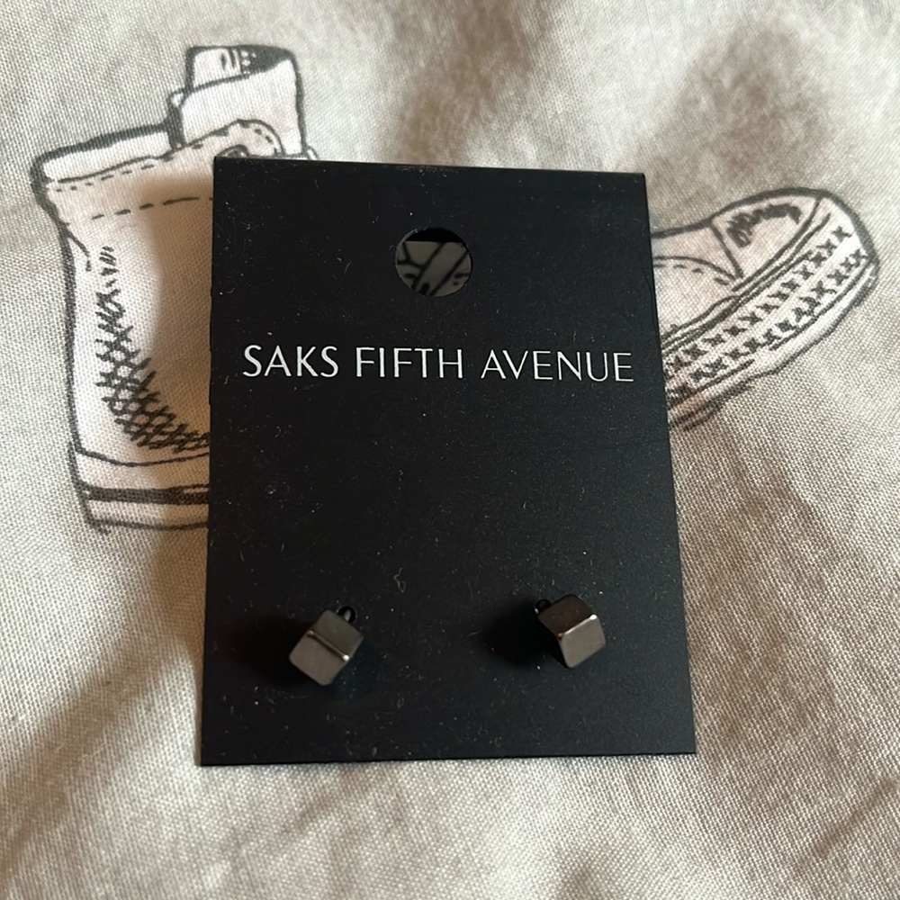 Saks fifth avenue earrings